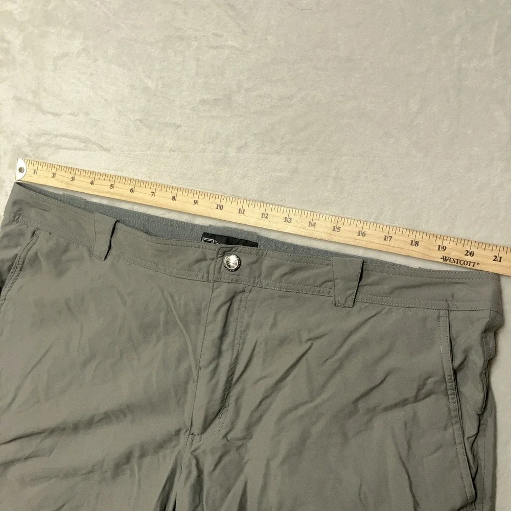 SCOTTeVEST Shorts Mens 42 Gray TEC 8 Pockets Nylon Outdoor Hiking Tactical